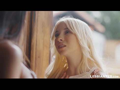 ❤️ A lány néhány hónap után hazajön, és végül a mostohaanyja punciját eszik. ️❌ Sex video at hu.hellporno-com.ru ❌️